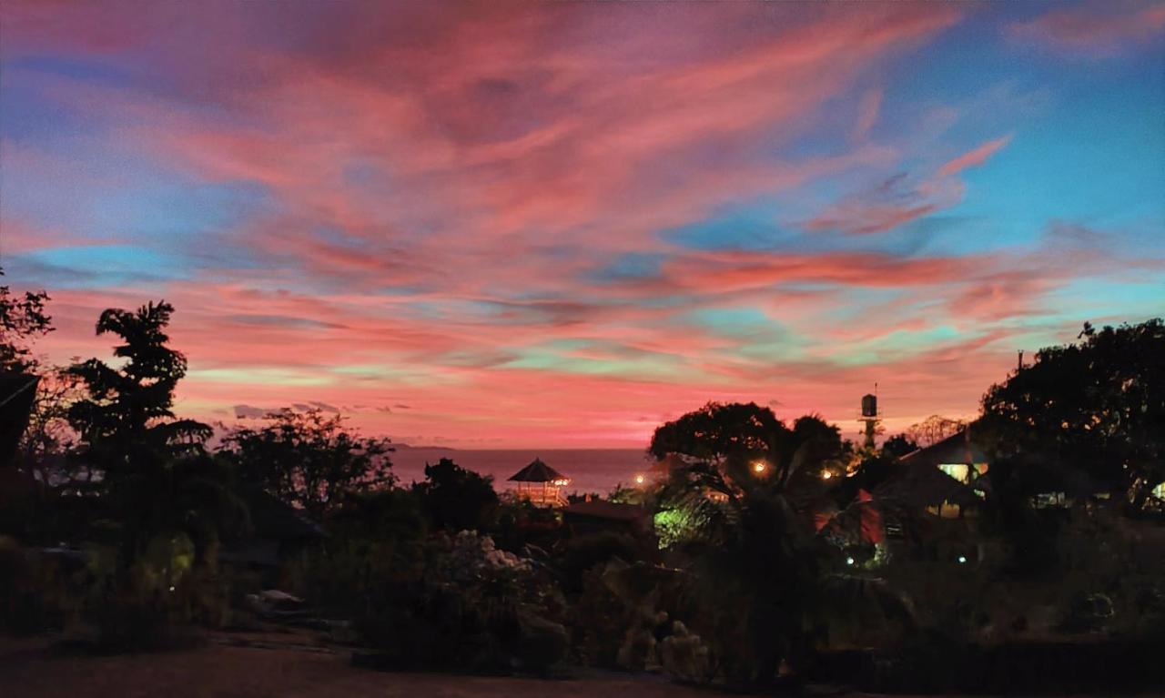Grandview Cottages Resort Siaton Exterior foto